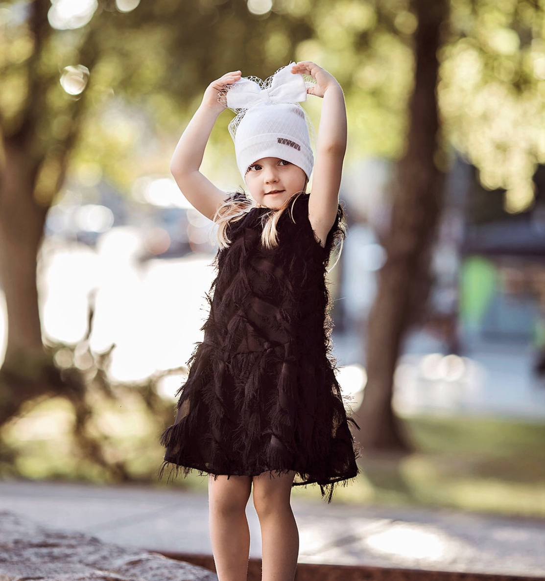 Ypatingai stilinga kepurė su tinkleliu FASHIONISTA balta