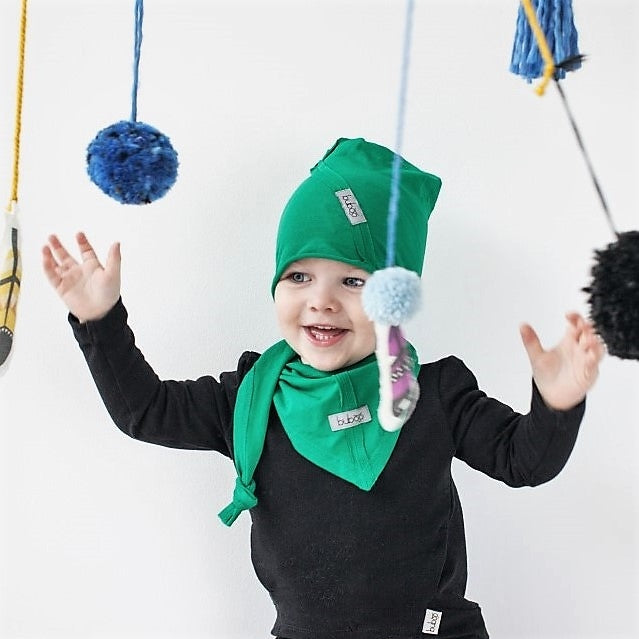 Kids thin cotton beanie UPSIDEDOWN – Green Pea
