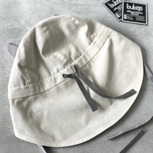 BEAR summer kids beanie with spout  laces and neck protection (100% cotton) - cream