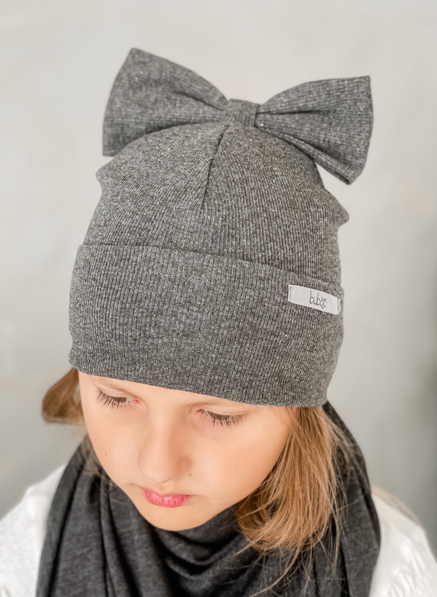 Stylish hat for a girl with a ribbon FASHIONISTA sparkling (gray)