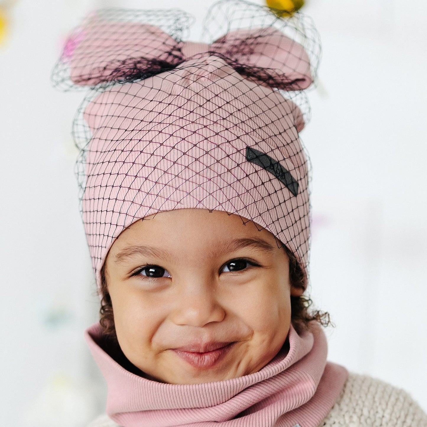 Extremely stylish girl doublelayered beanie FASHIONISTA powder with a black tulle