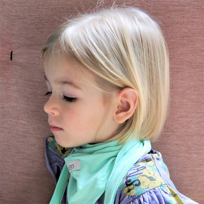 Kids' Spring & Summer Scarf UPSIDEDOWN MINT – Soft, Breathable, Triangle Design