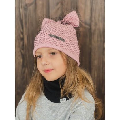 Extremely stylish girl doublelayered beanie FASHIONISTA powder with a black tulle